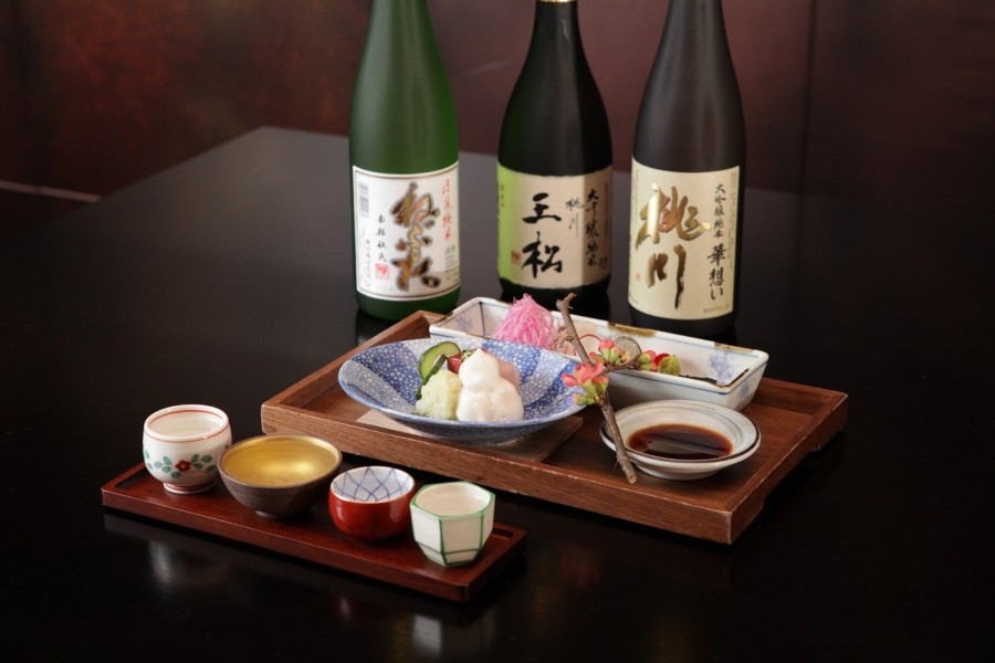 和食店に合うような食器やインテリア