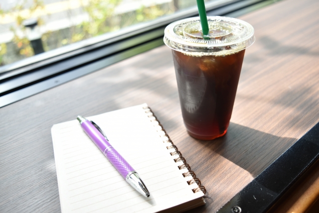”スタ―バックス”というカフェの全体コンセプト