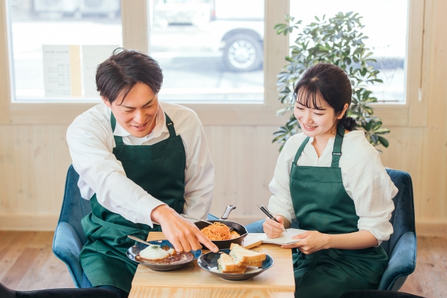 店舗運営と店舗経営のポイント⑥:従業員への十分な教育を行う