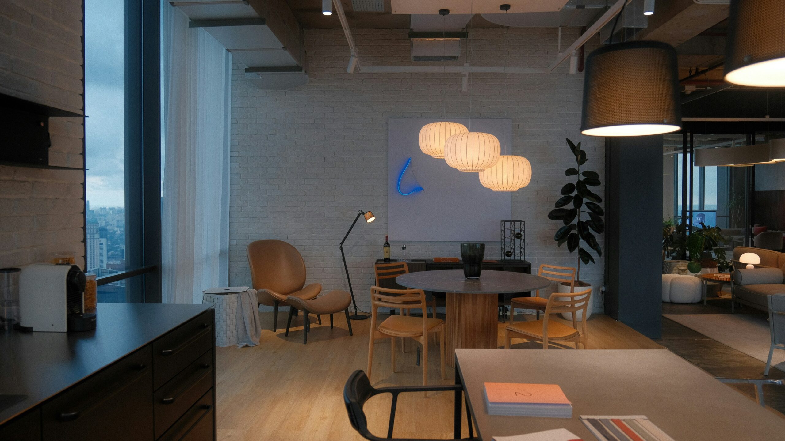 店舗内装打ち合わせとは？成功する店舗づくりの起点